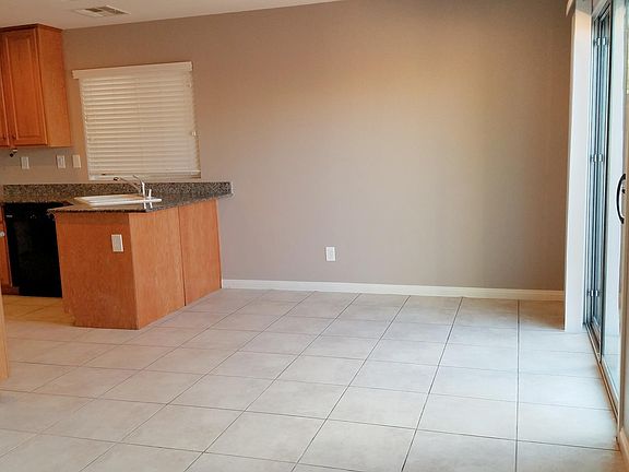 3rd image of 7970 Valladolid Ave