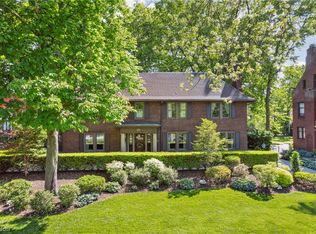 2710 Fairmount Blvd, Cleveland Heights, OH
