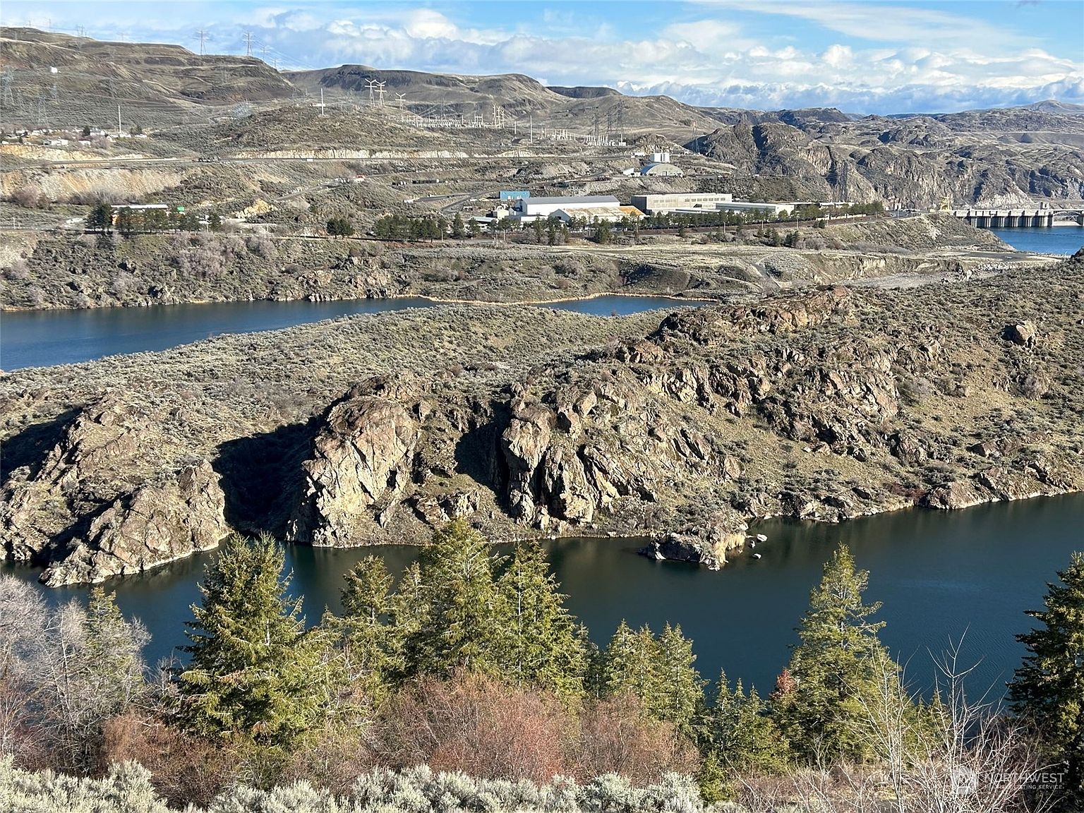 423 Batchelor Square, Grand Coulee, WA 99133 Zillow