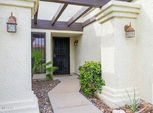 2619 W Old Glory Dr, Tucson, AZ 85741