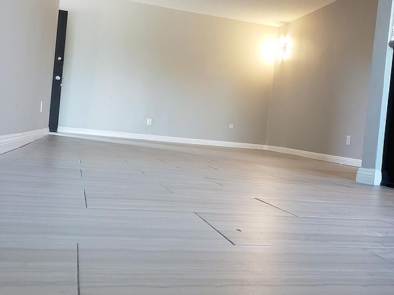 4th image of 612 N Wilcox Ave APT 26