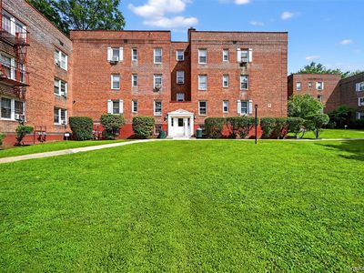 160 Ravine Avenue #1D, Yonkers, NY, 10701