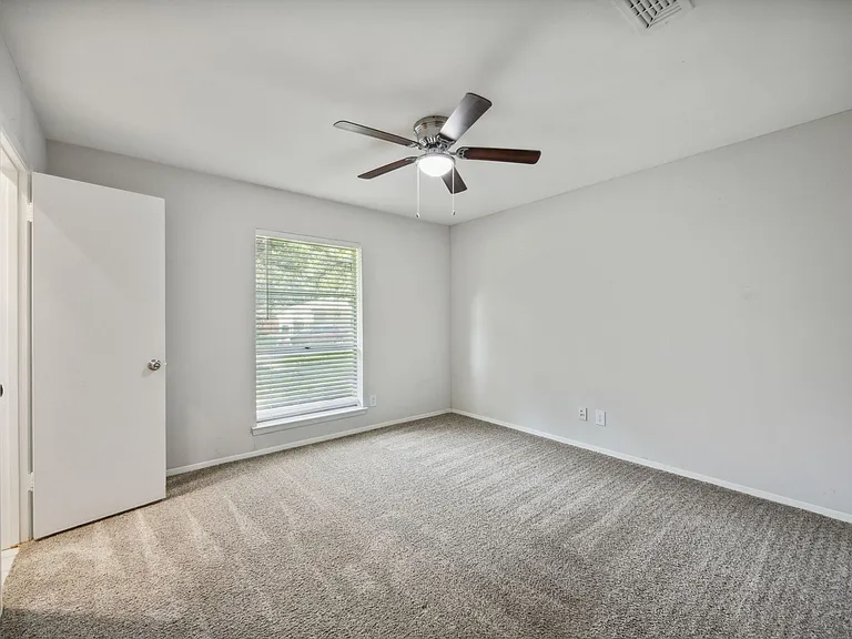 1725 Northcrest Dr — Photo 18