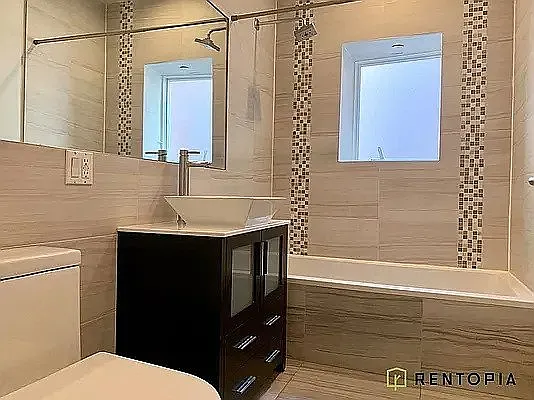 Rented by Rentopia | media 21