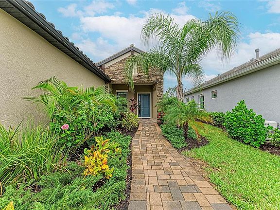 3rd image of 10913 TREVINO STREET