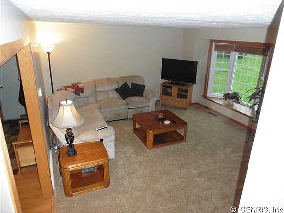 4th image of 4371 Birchwood Ln