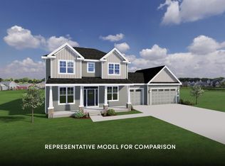 809 Winterberry Dr, Waukesha, WI 53188