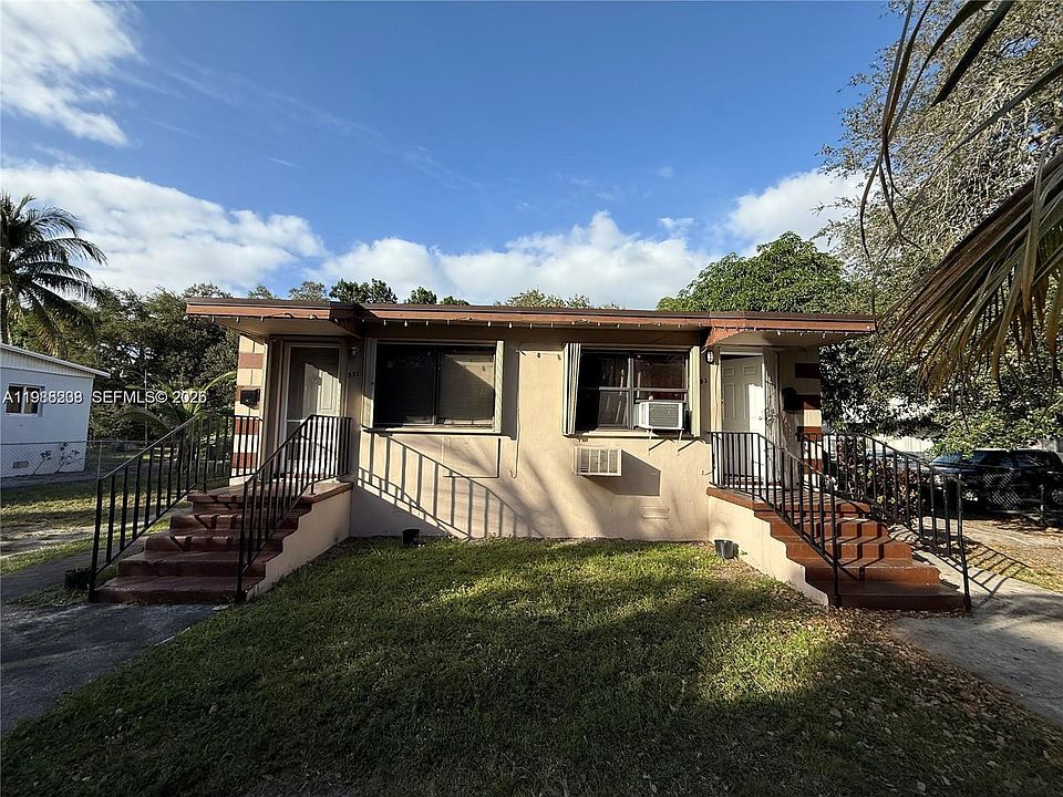 1st image of 551-553 NE 133rd St