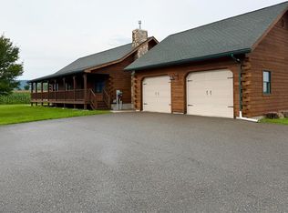 1748 Pen Argyl Rd, Pen Argyl, PA 18072