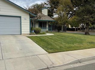 555 Messer Pl, Patterson, CA 95363