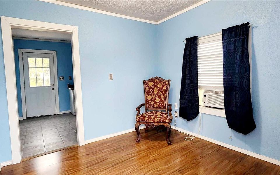 206 Main St, Austwell, TX 77950 Zillow