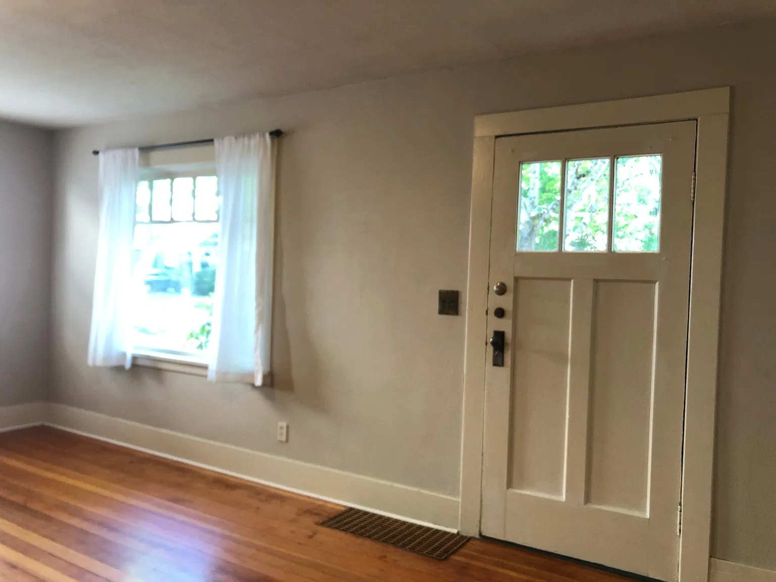 1524 SE Miller St — Photo 4