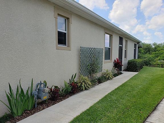 2nd image of 7423 Surrey Pines Dr