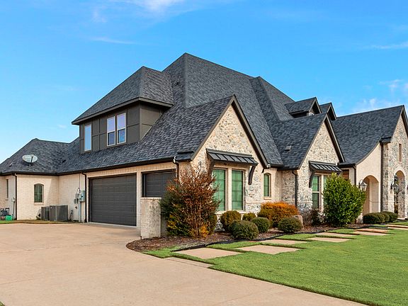 5th image of 7605 Windomere Dr