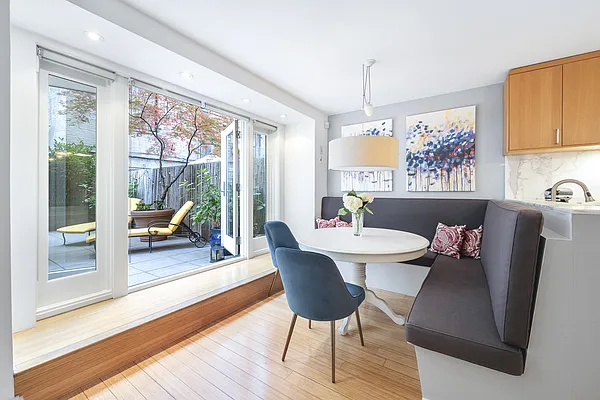 Sold by Compass | media 4