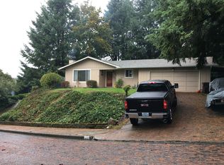 1450 Harrison Ct, Cottage Grove, OR 97424