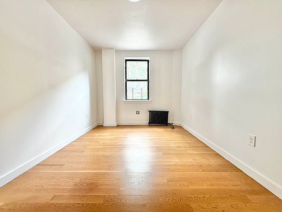 2nd image of 350 Greene Ave APT 1