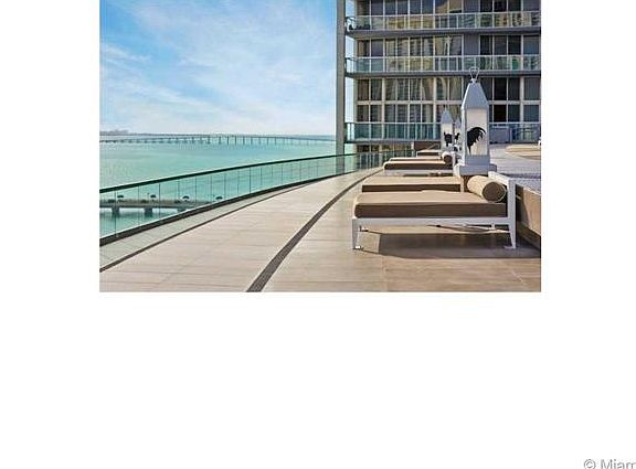 3rd image of 485 Brickell Ave APT 4011