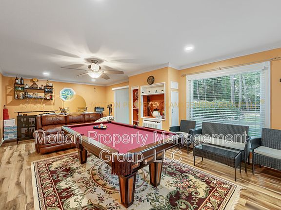 4th image of 1186 Crestbrook Dr SW