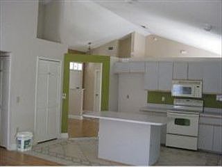 4th image of 4213 Pondapple Dr