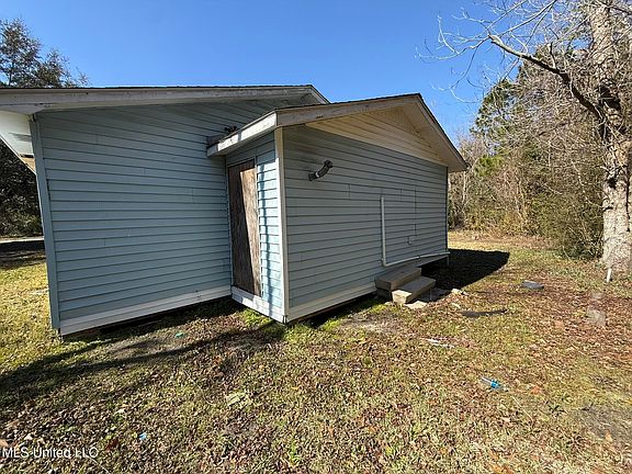 4th image of 2519 29th Ave