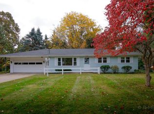 414 Gabardine Ave, Portage, MI 49002