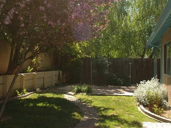 4th image of 2615 Stoughton Way
