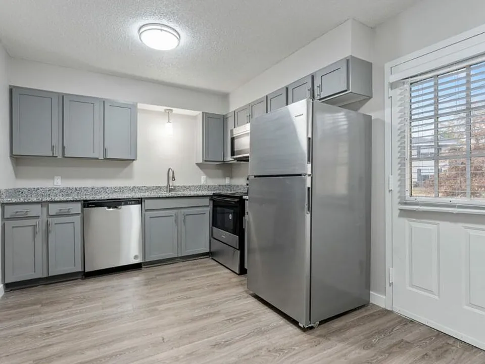 The Avenue Apartments