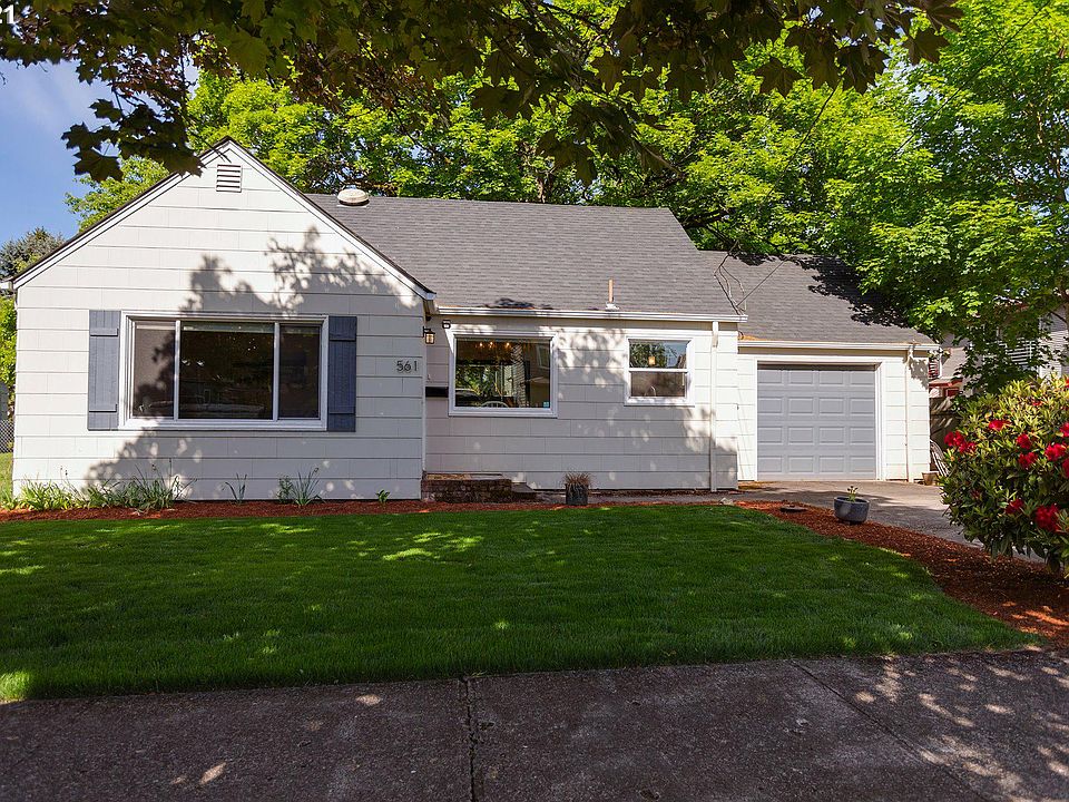1st image of 561 SE 8th Ave