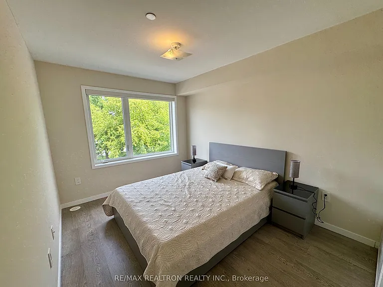100 Alex Gardner Cir #5 — Photo 18