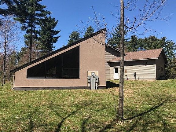 2nd image of 46 N Heric Dr #3