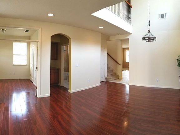 3rd image of 3 Brynmar Ct