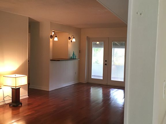 5th image of 2645 Driftwood Dr