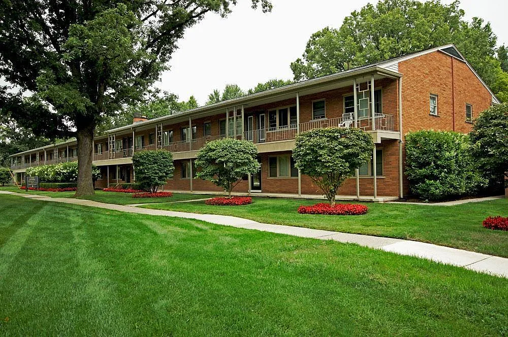 1 bed, 650 sqft, $995 — Photo 1