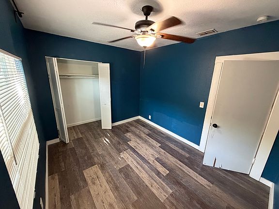 5th image of 845 W Lyman Ave