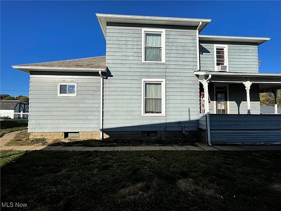 2nd image of 1118 Arch St