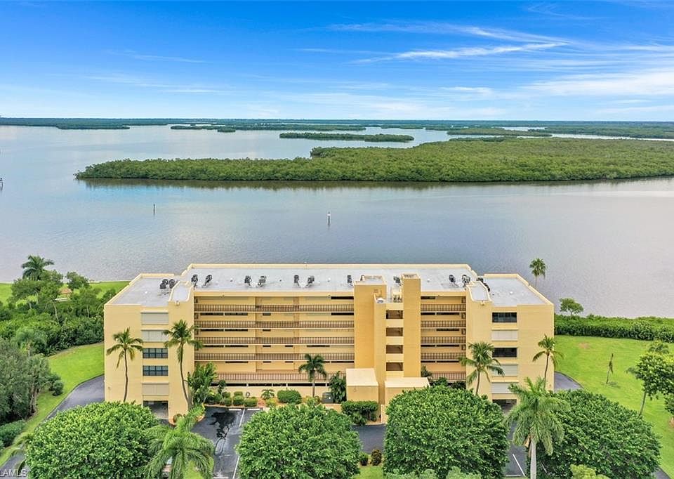 1st image of 4223 Bay Beach Ln #3H