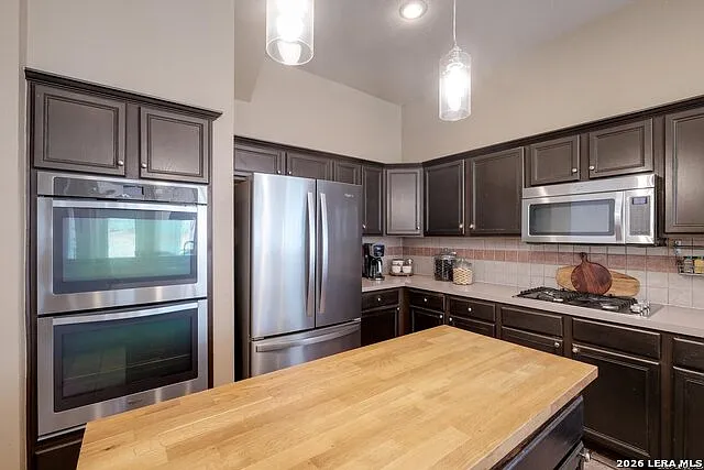 823 Peg Oak — Photo 17