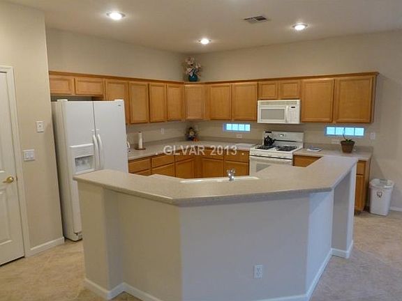 3rd image of 4208 Annendale Ave