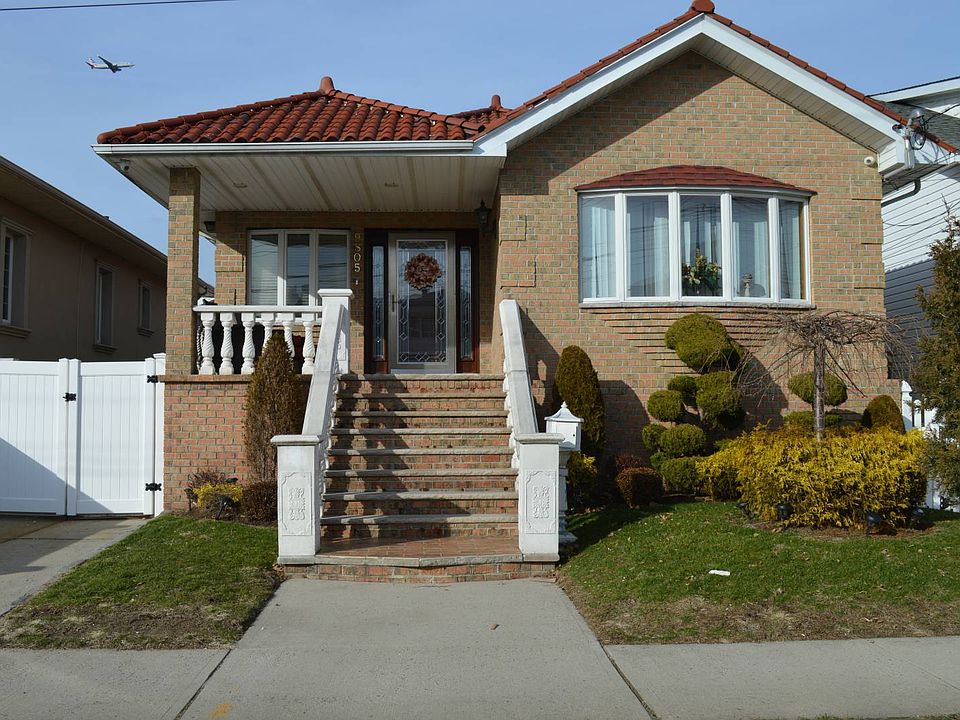 1st image of 9805 162nd Ave