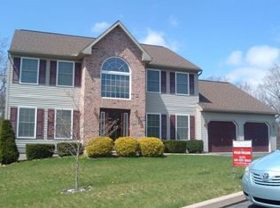 72 Kelsey Dr, Schuylkill Haven, PA 17972