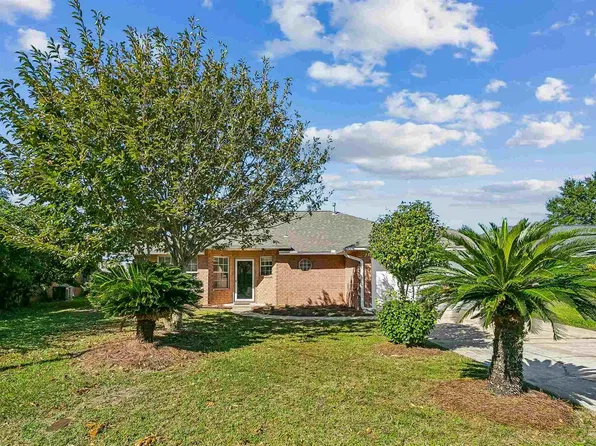 1943 Coral Island Rd, Pensacola, FL 32506