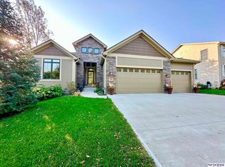 17051 Drexel St, Omaha, NE 68135