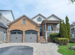 30 Amanda Ave #BASEMENT, Whitby, ON L1M 1K4