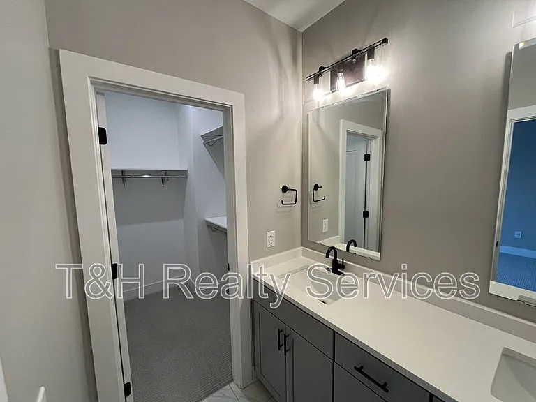 2117 Coretta Way — Photo 16