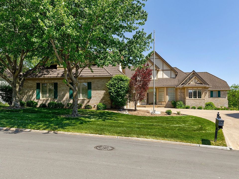 1st image of 5576 Glen Oaks Pte