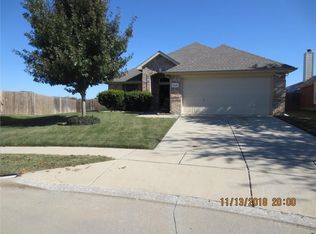 7240 Welshman Dr, Fort Worth, TX 76137