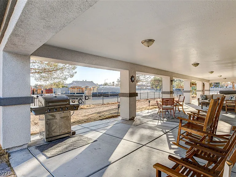 5353 Dorrell Ln — Photo 32