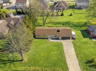 47848 Card Rd, Macomb, MI 48044