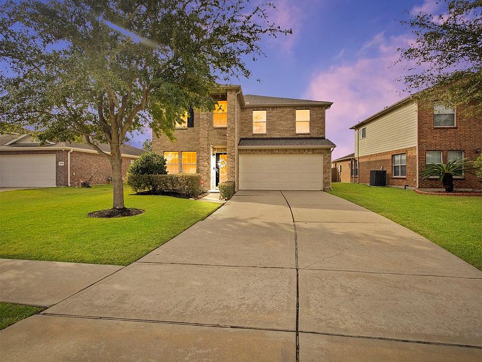 1st image of 8814 Grand Villa Ln